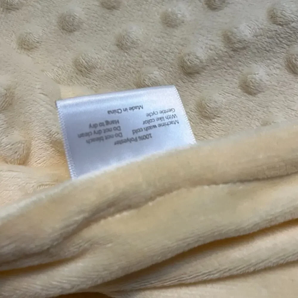 Quility Yellow Cream Weighted Blanket Cover 84 x 90 NO INSERT